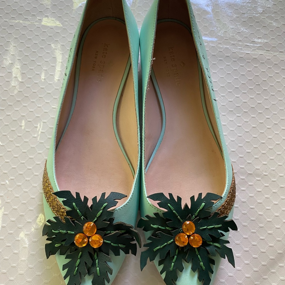 EXCELLENT 🏝️ Kate Spade I Need a Vacation Palm Tree Evalina Flats Size 8.5